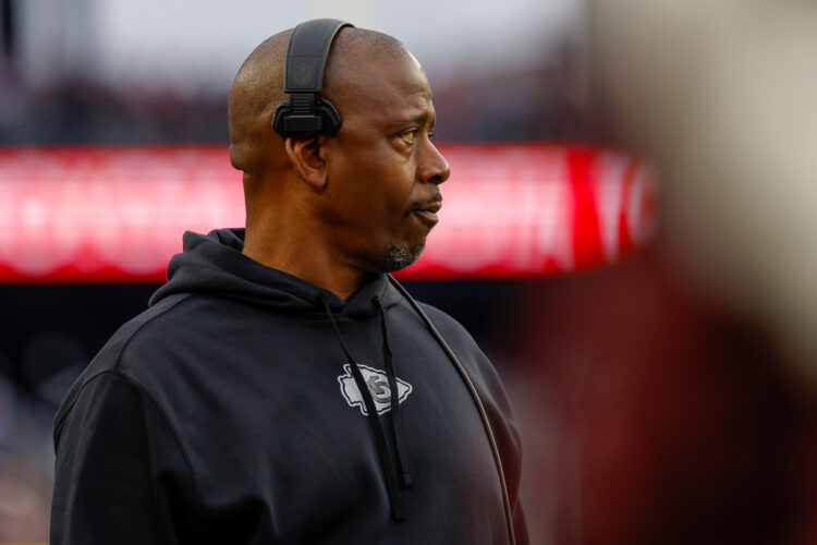 Chiefs assistant coach Dave Merritt charged in suburban KC with misdemeanor domestic battery